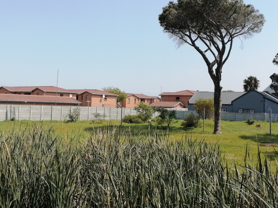 0 Bedroom Property for Sale in Pine Acres Western Cape